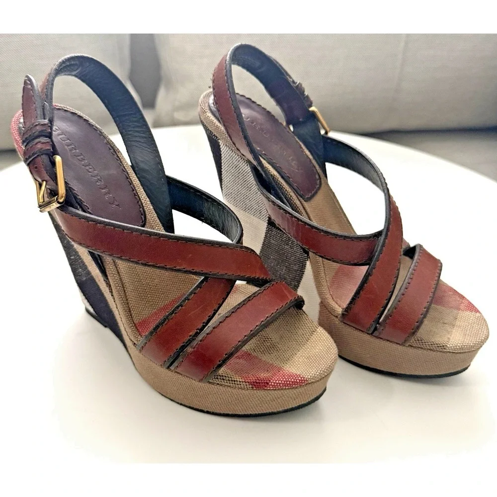 Burberry Brit Canvas Nova Check Warlow 125MM  Woman Wedge Sandals US 7